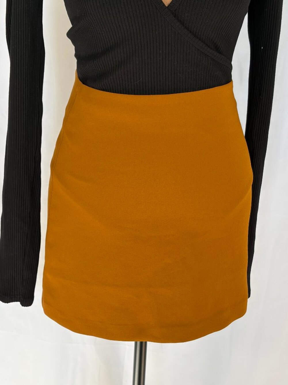 Aritzia Wilfred Rust Orange High Waist A-Line Mini Skirt Size 00